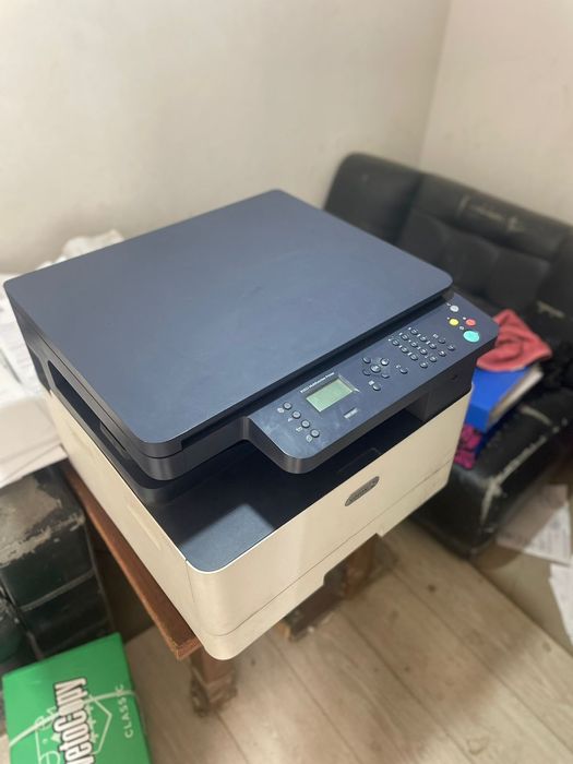Продам принтер Xerox