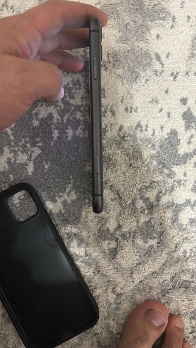 iPhone 11 сатылады жағдайы жақсы