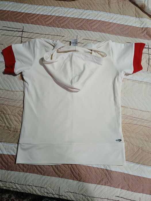 Суитчър Адидас с къс ръкав