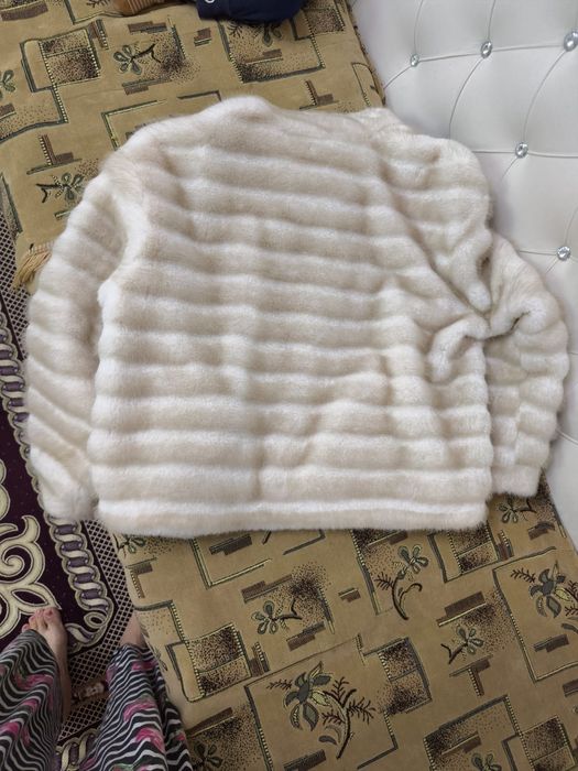 Зима тёплую и осень