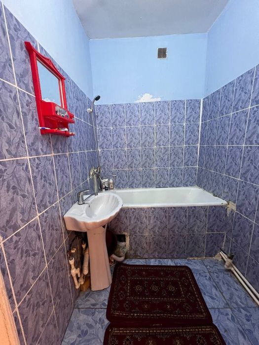 Kvartira 22-mkr 27-dom