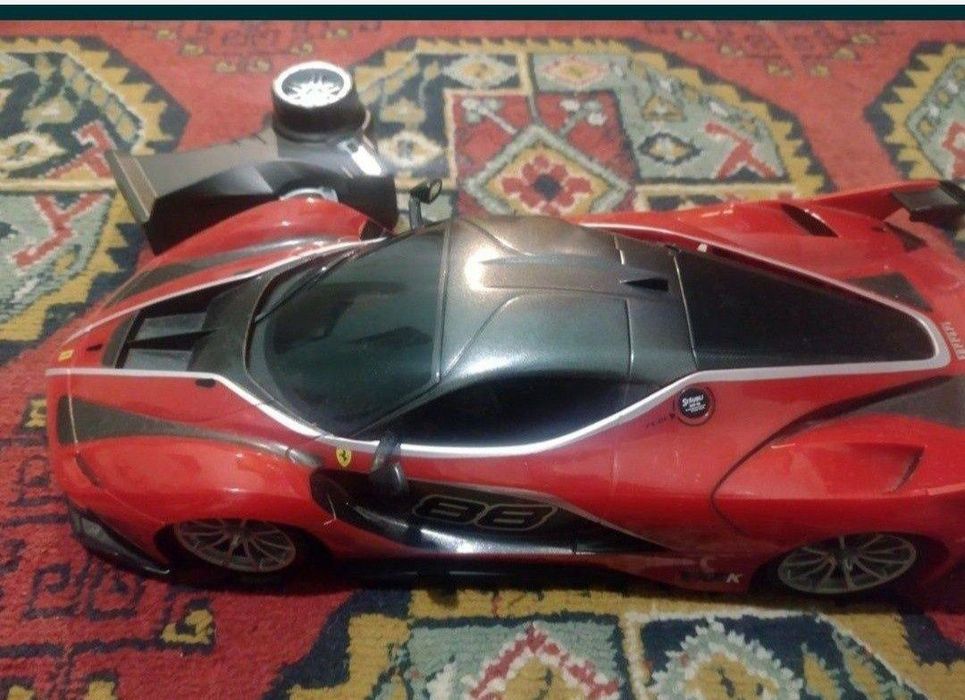 Mașinuță Ferrari cu telecomanda 35 cm