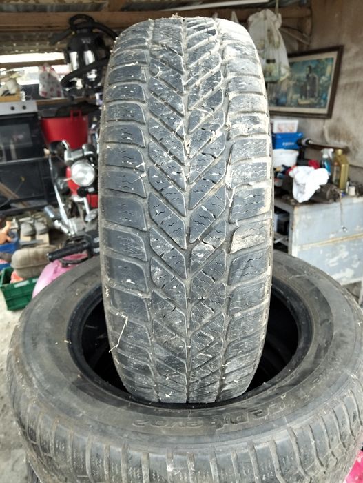 Cauciucuri second-hand R16 și 14