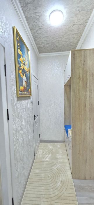 Продам квартиру чиланзар 9.  Балкон 1,5*3