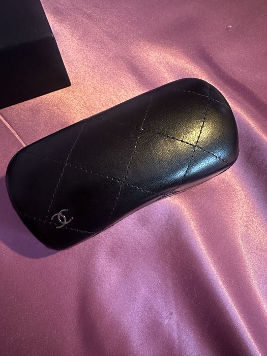 Слънчеви очила на Chanel