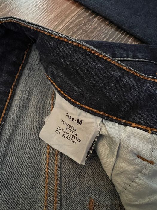 Дамски тъмно сини дънки