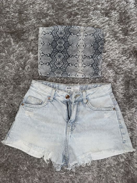 Къси гащи и топ на Bershka