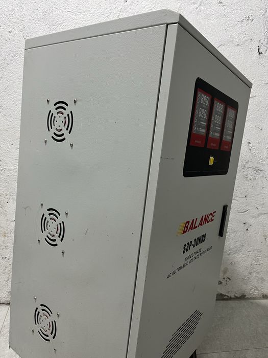 Uch fazali kuchlanish stabilizatori (30kVA)