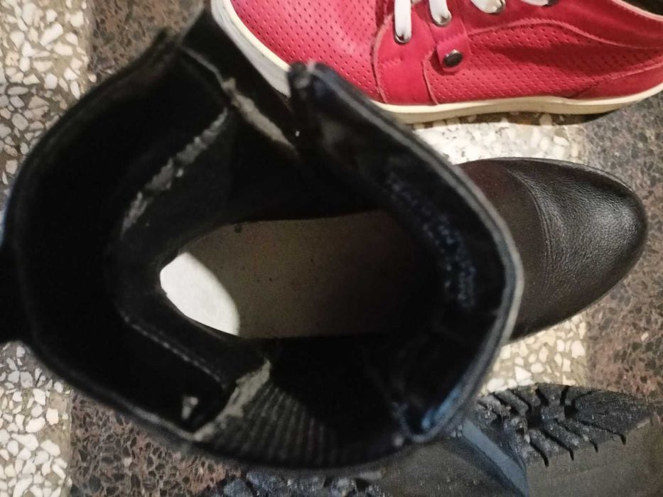 два чифта боти за 10 евро