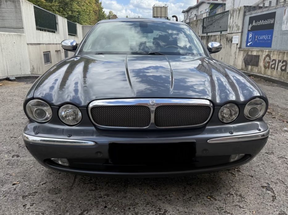 Dezmembrez Jaguar XJ6 X350, 2.7D, 2003-2009