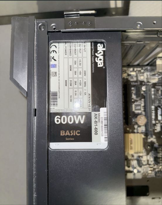 Vand sursa akyga 600w basic