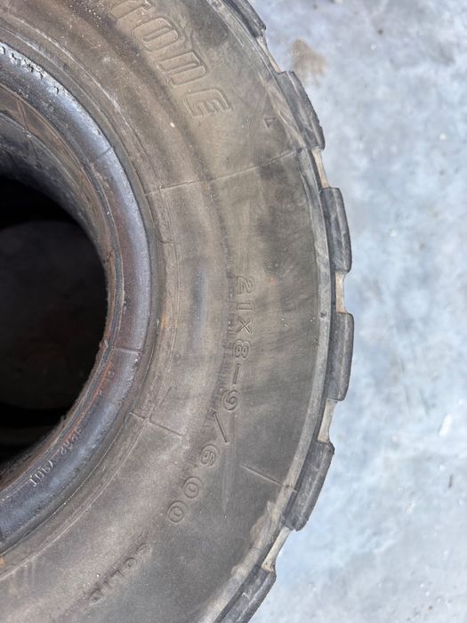 Бандажни гуми за мотокар