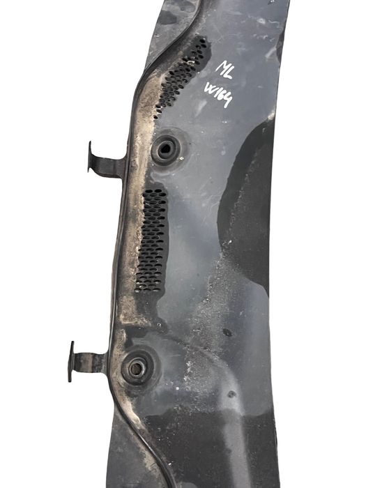Grila Stergatoare Mercedes-Benz M-Class Ii W164 2005 - 2012 1648300228