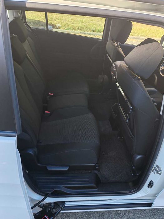 Mazda 5, 2013, регистрирана