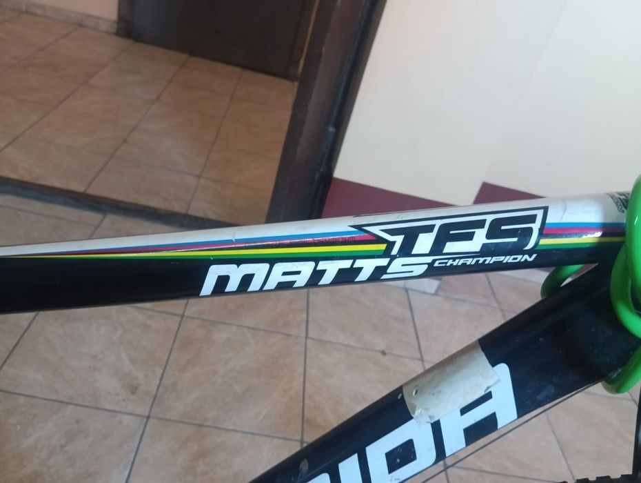 Велосипед Merida тормоза не работают