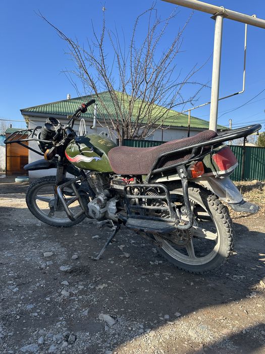 Продается мотоцикл 200 кубов