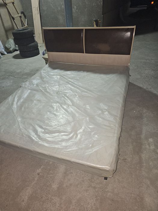 Продам кровать двухспалку