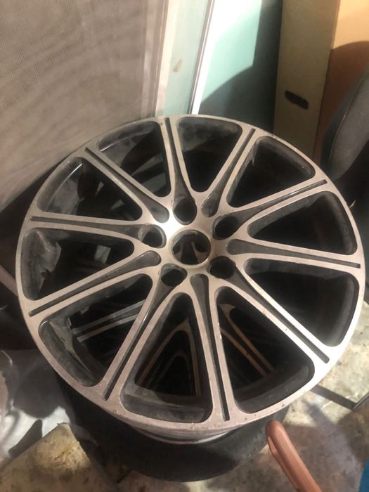 Продам комплект дисков R17 5 114х3