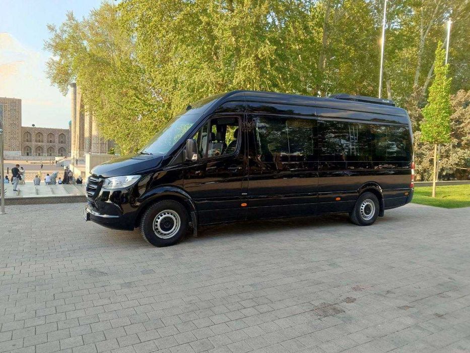 Sayoxat uchun transport avtobuslar (Саёхат учун транспортлар)