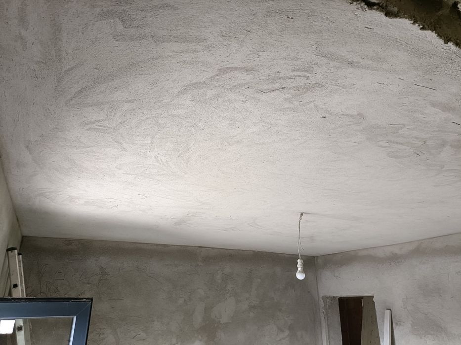 Tencuială mecanizată.   tradițional