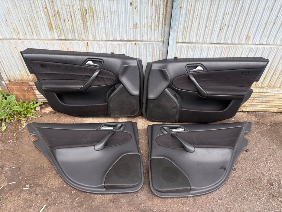 Седалки за mercedes w203 комби