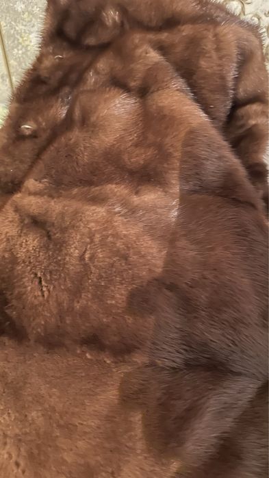 Шуба в хорошом состоянием