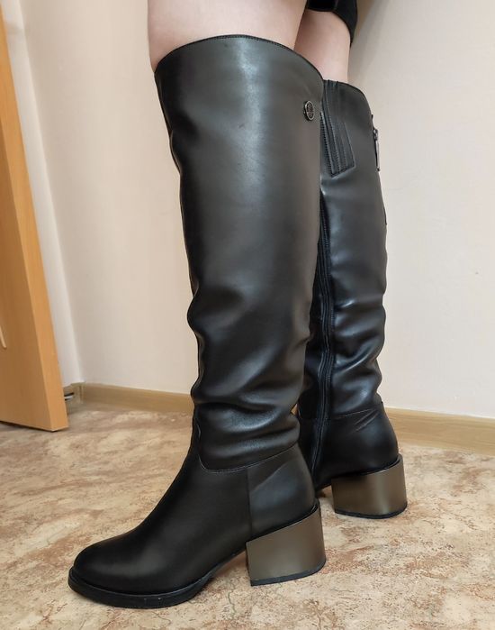 Продам сапоги-ботфорты