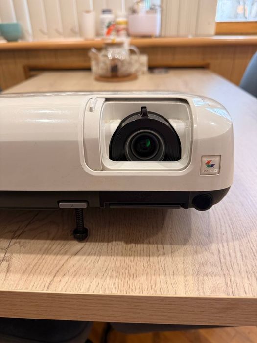 Проектор Epson EB-X62