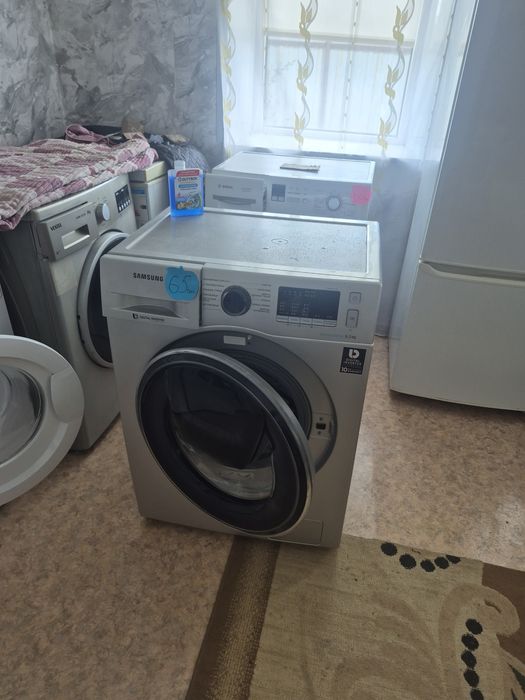 Продам стиральную машину