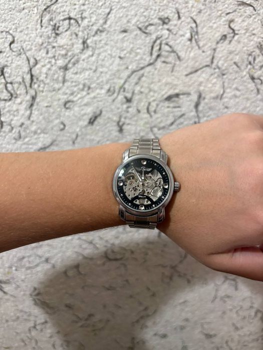 Часы мужские механические