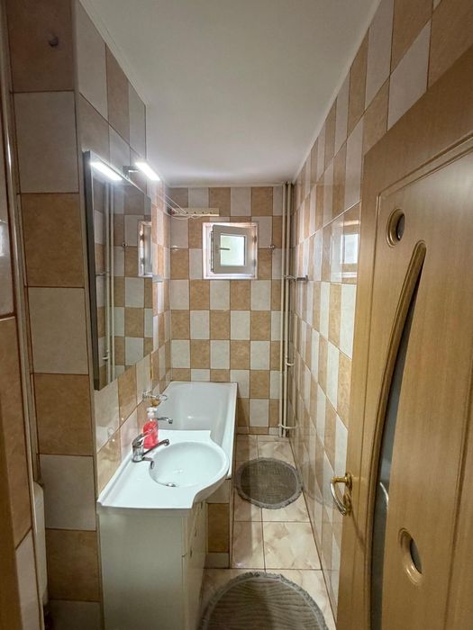 De inchiriat apartament 2 camere