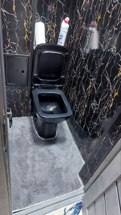 Uy tez sotiladi. Chirchiq sh 1 mkryn