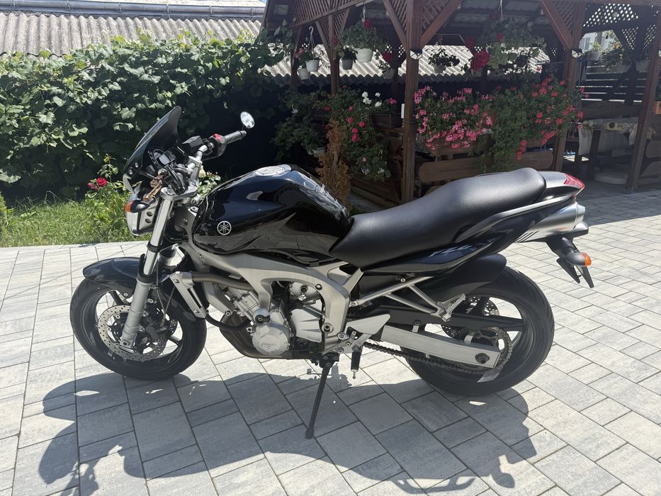 De vanzare Yamaha FZ6 n