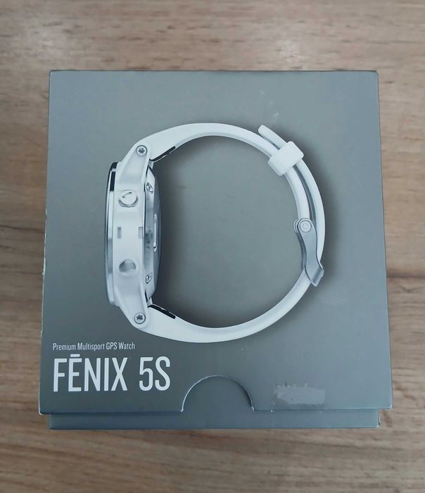 Garmin Fenix 5S в Гаранция