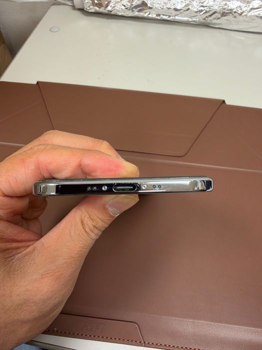 iPhone air 1TB blue
