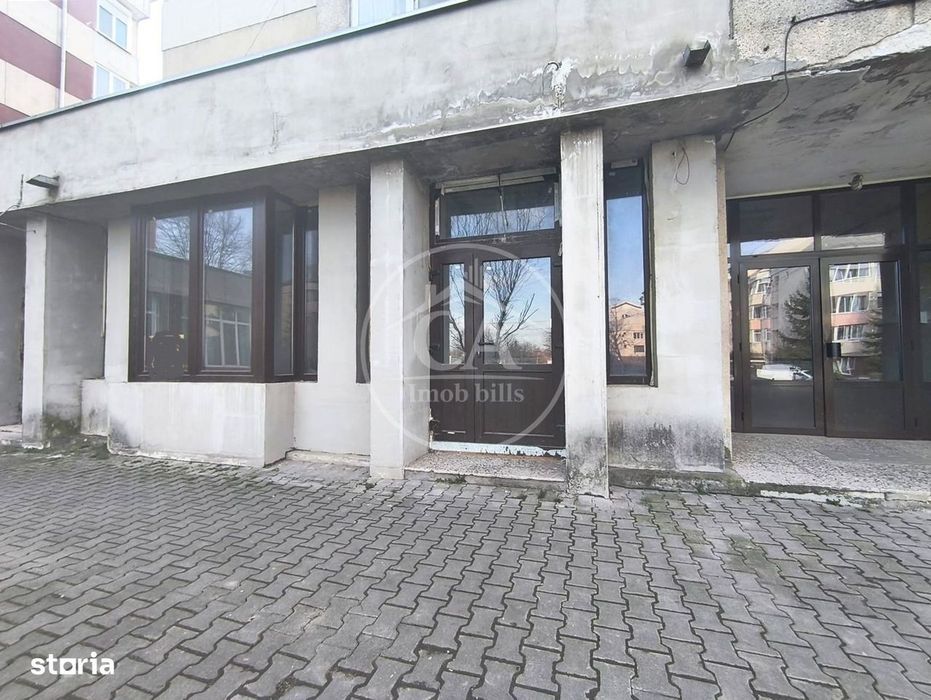 Spatiu comercial cu 6 camere de inchiriat in Sanmartin Bihor