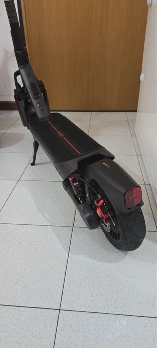 Trotineta Electrica Segway Ninebot MAX G3 E Display smart, motor 2000w