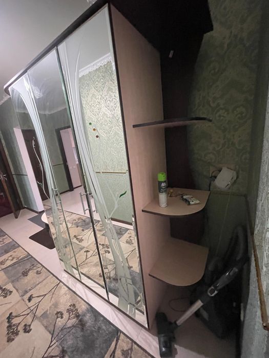 Продается  прихожая