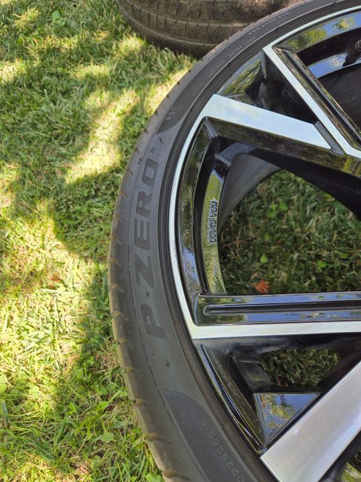 Гуми Pirelli P Zero 275/30/ZR21 + Джанти Angel (RS6 Модел) за Audi S7 /Летни/