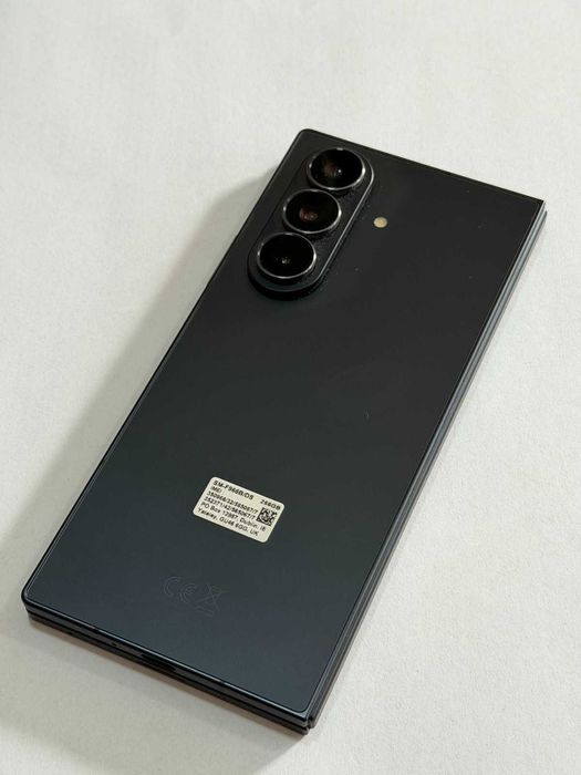 Мобилен телефон Samsung Galaxy Z Fold7 256 GB