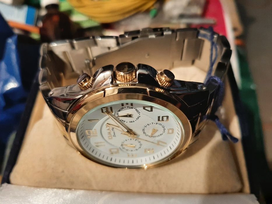 Часы мужские Omax.