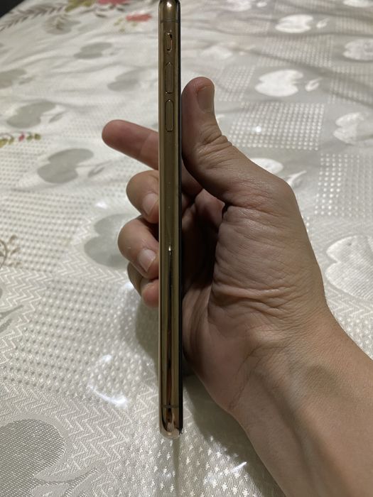 Iphone XS MAX 64 gold