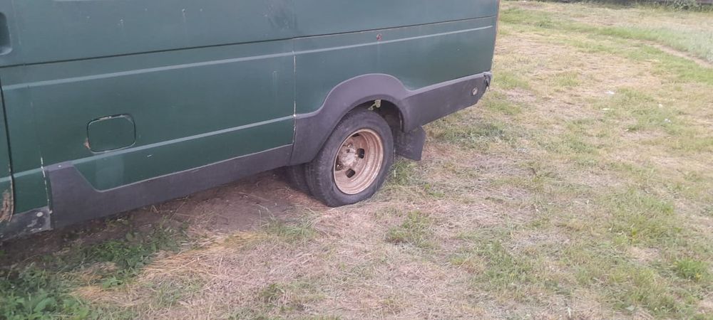 Продам газель цельнометалл