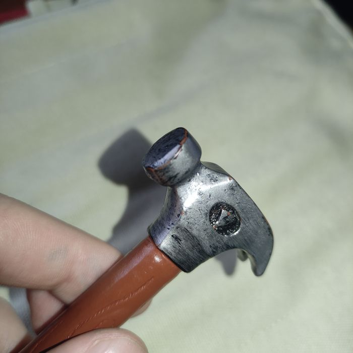 Оригинальная сувенирная ручка Молоток мастера