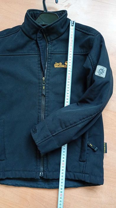 Jacheta groasa, 10-11ani,Jack Wolfskin
1