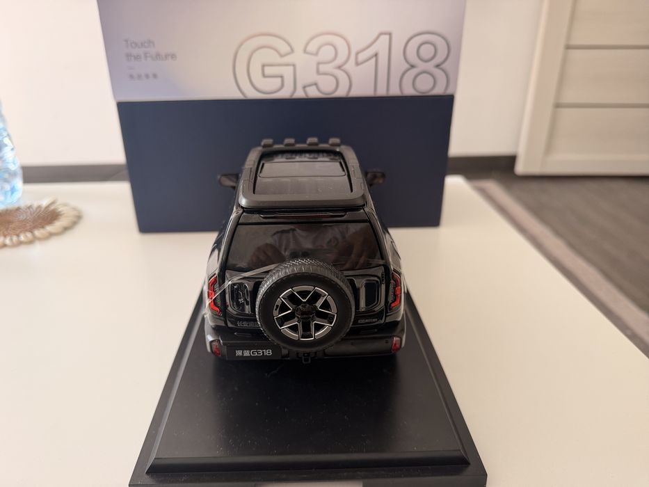 Моделька автомобиля Deepal G318 новый