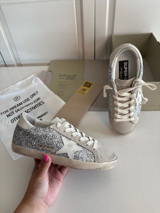 Golden Goose Noi , 100% Piele Naturală , Full Box, Mărimi 35/41 !!!