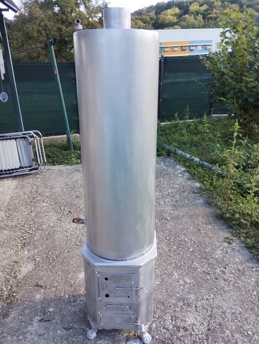 Boiler de inox pe lemne