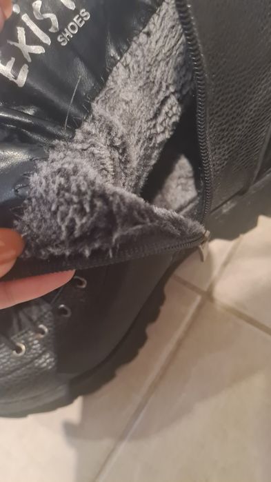 Ghete îmblănite cu șiret