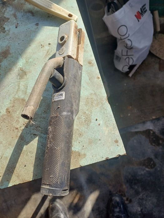 Продам сварочный щиток и держак